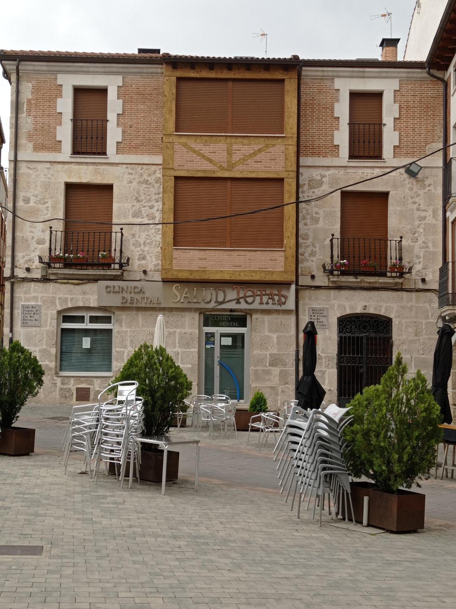 Apartamentos Turisticos Empecinado Roa Esterno foto